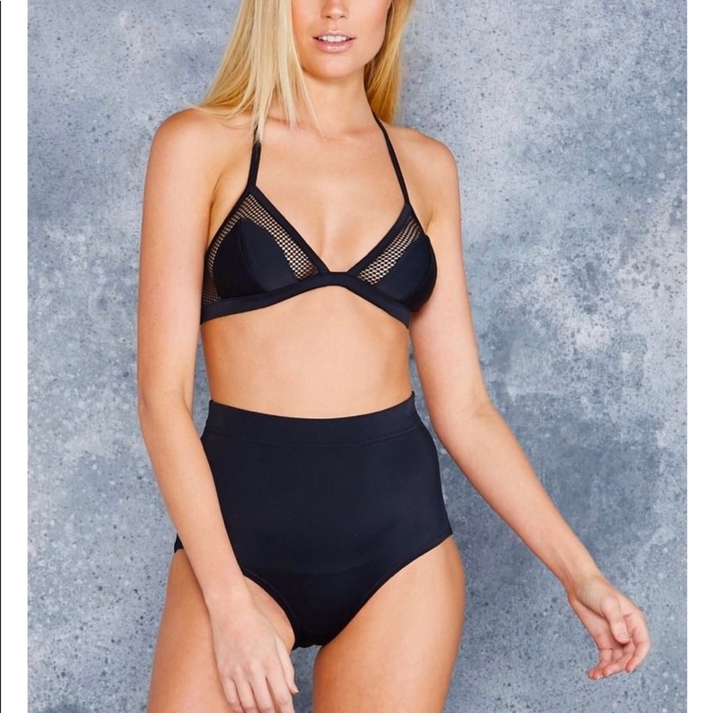Blackmilk Network Halter Swim Top  NWOT 🖤